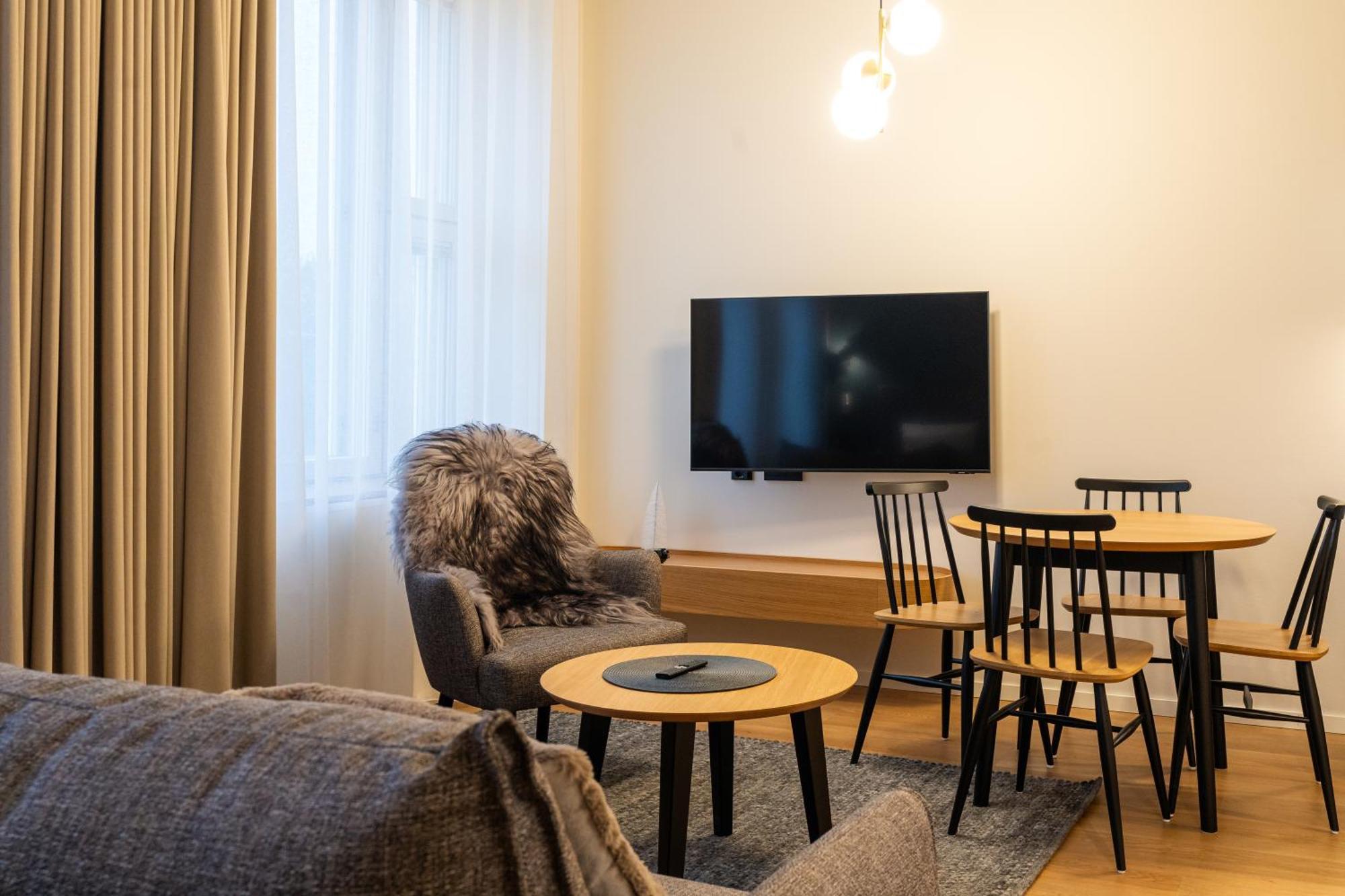 Postmaster Hotel โรวานิเอมิ ภายนอก รูปภาพ