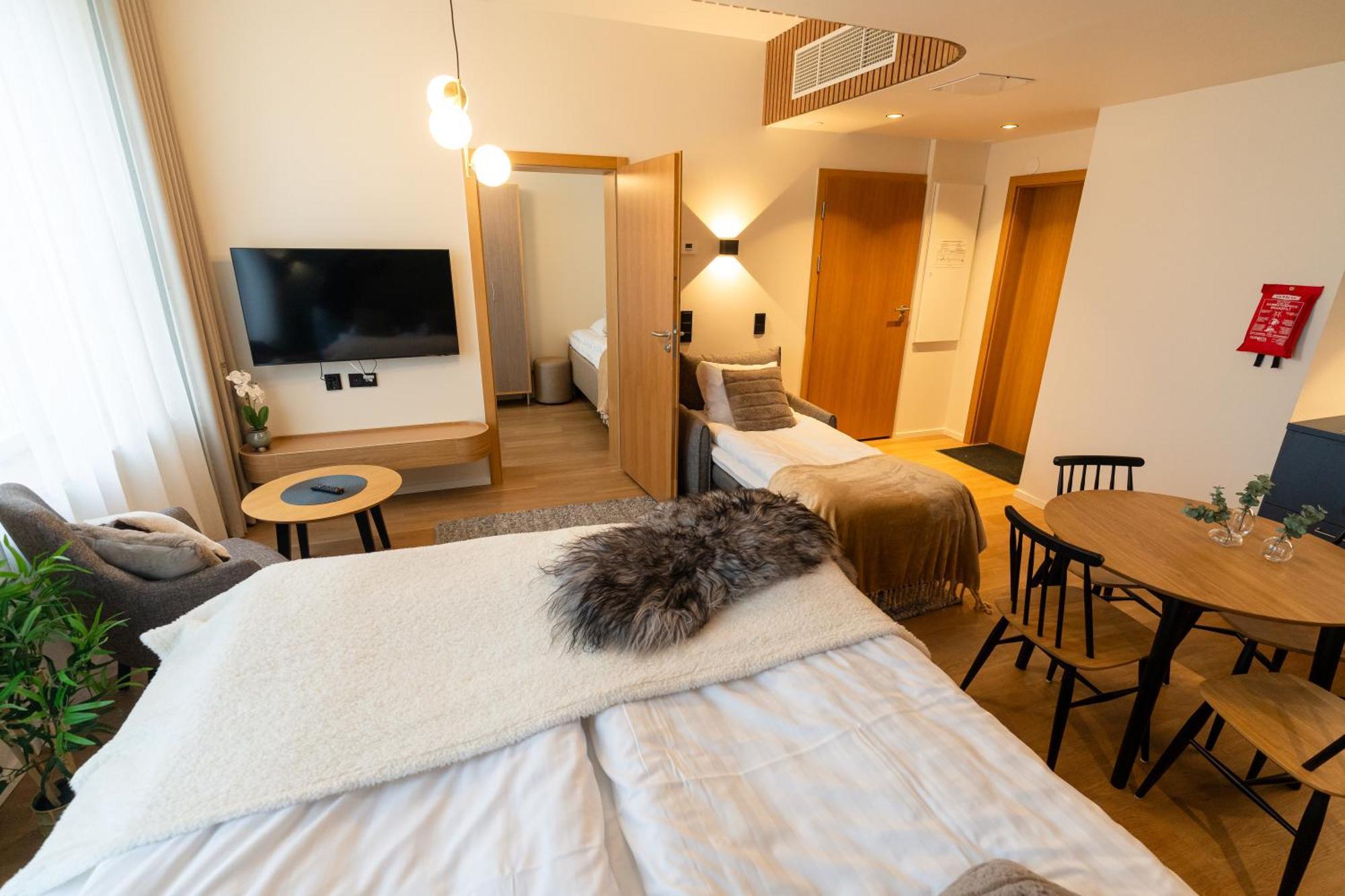 Postmaster Hotel โรวานิเอมิ ภายนอก รูปภาพ