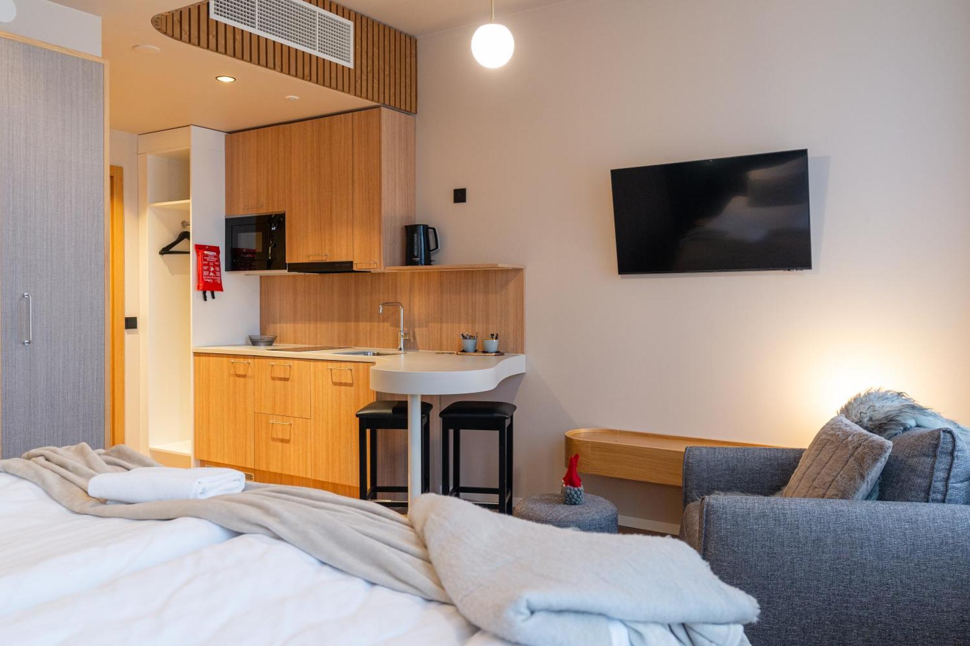 Postmaster Hotel โรวานิเอมิ ภายนอก รูปภาพ